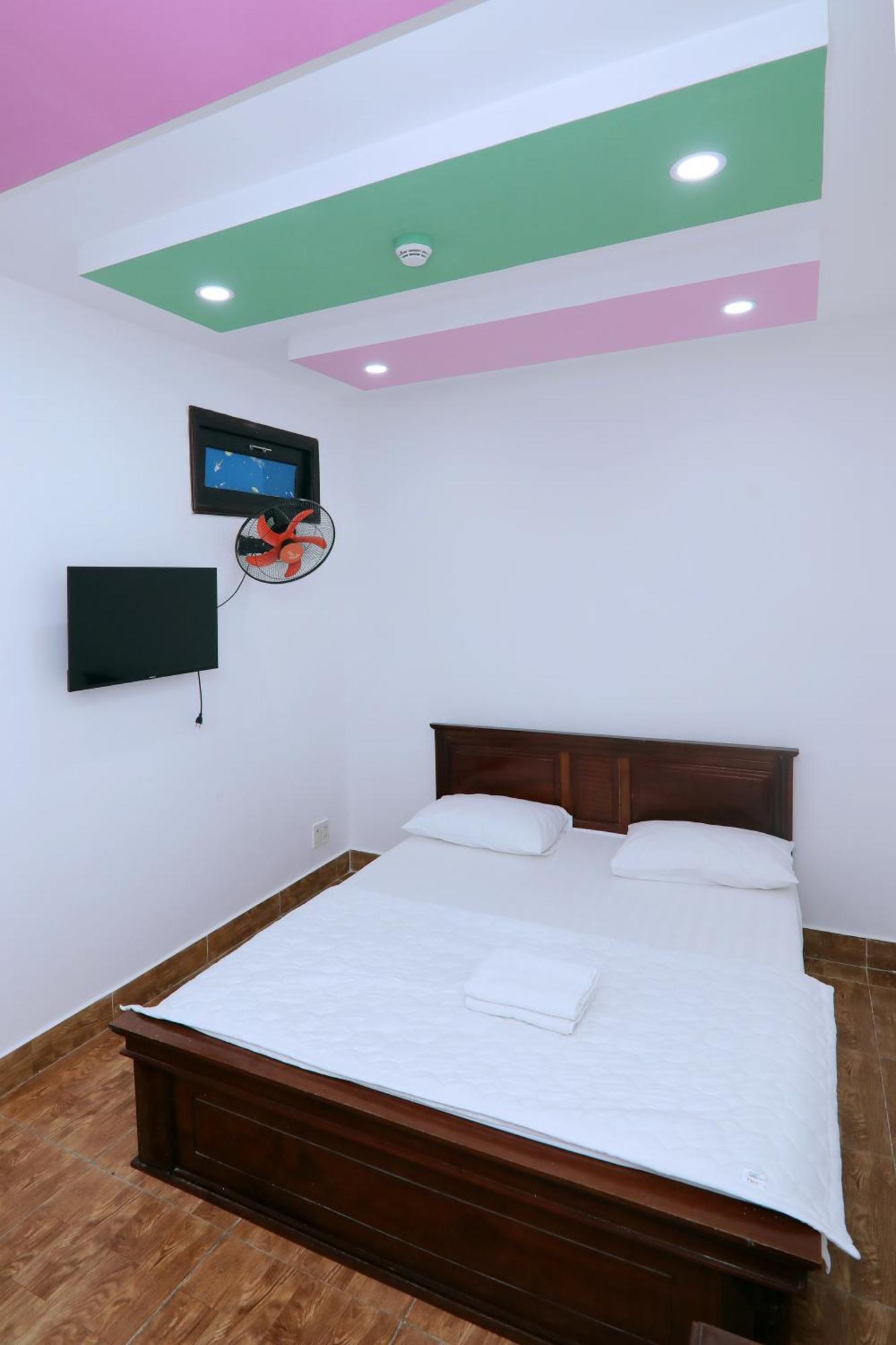 Khach San Sao Mai Xanh - Sao Mai Xanh Hotel โฮจิมินห์ซิตี้ ภายนอก รูปภาพ