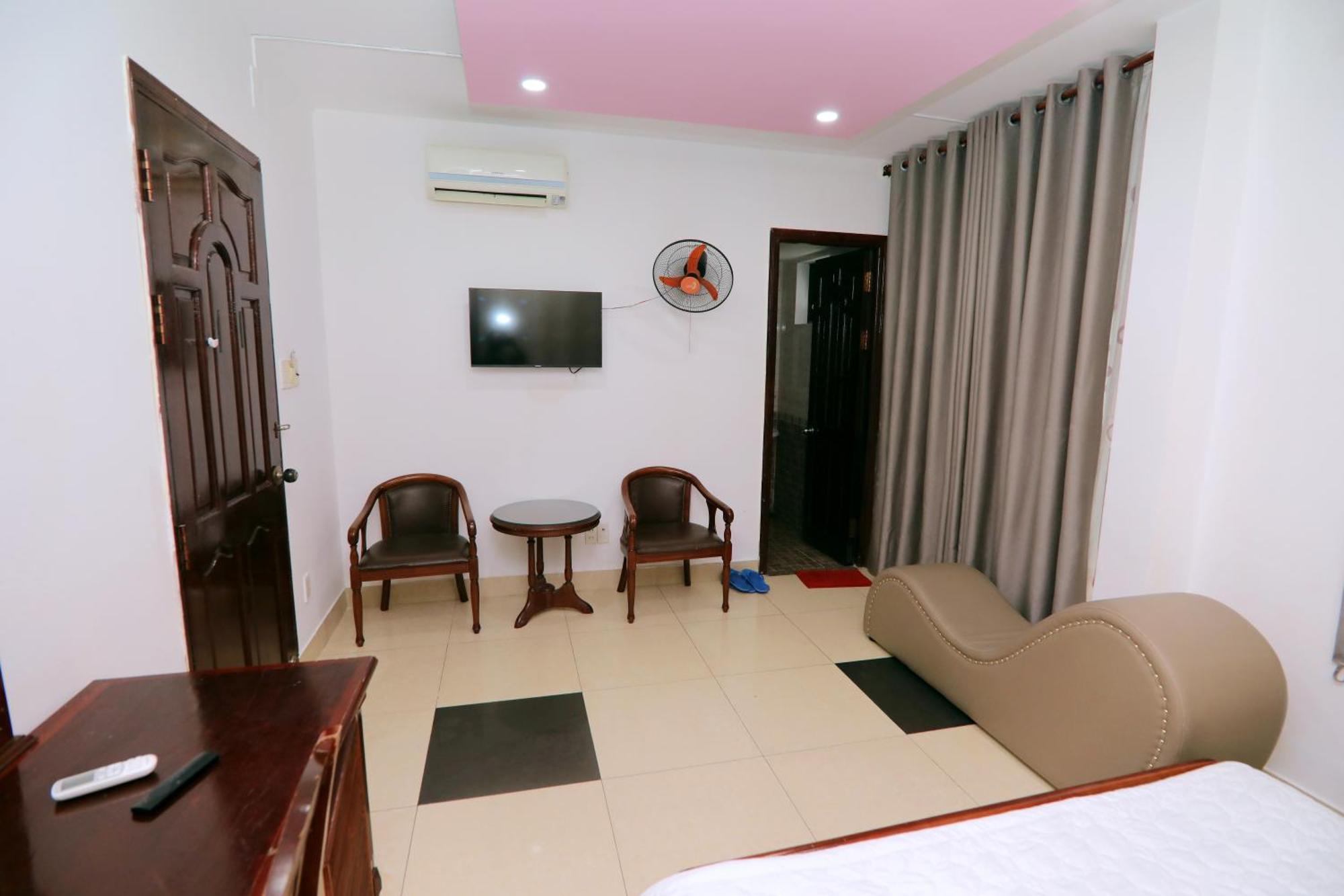 Khach San Sao Mai Xanh - Sao Mai Xanh Hotel โฮจิมินห์ซิตี้ ภายนอก รูปภาพ