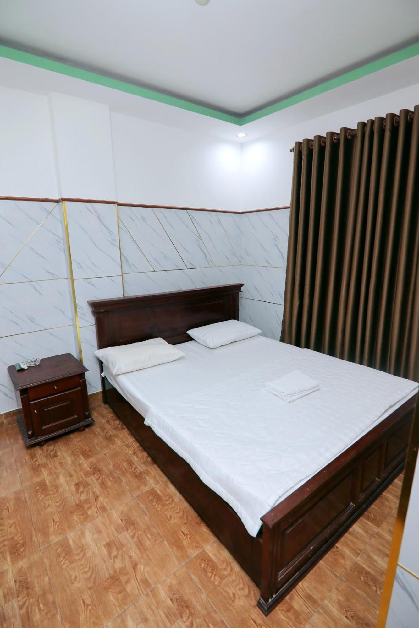 Khach San Sao Mai Xanh - Sao Mai Xanh Hotel โฮจิมินห์ซิตี้ ภายนอก รูปภาพ