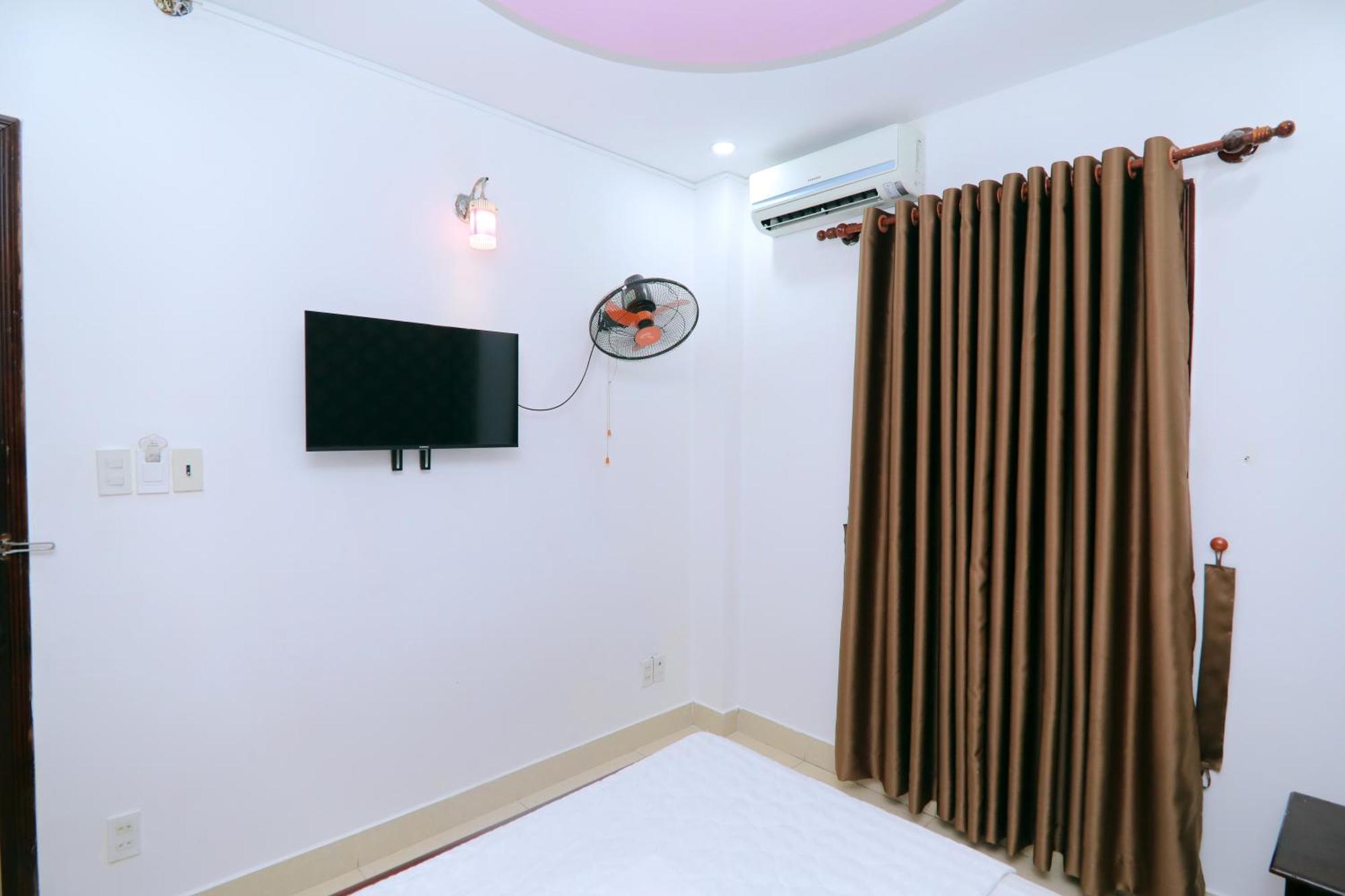 Khach San Sao Mai Xanh - Sao Mai Xanh Hotel โฮจิมินห์ซิตี้ ภายนอก รูปภาพ